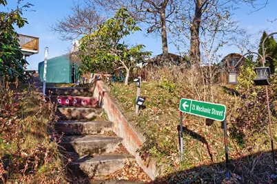 21 Mechanic Street, Provincetown, MA 02657 - Photo 20