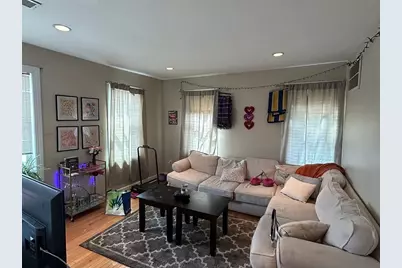84 May St #1, Worcester, MA 01602 - Photo 1