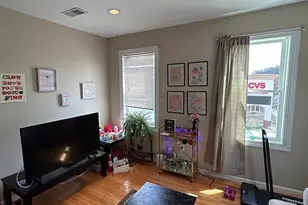 84 May St, Worcester, MA 01602 - Photo 2