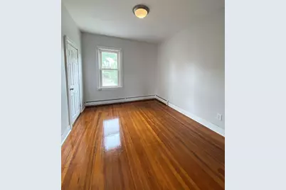 60 Prospect St #3, Fall River, MA 02720 - Photo 6