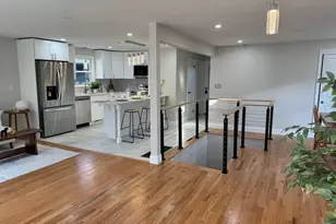 9-13 Sutherland Rd, Arlington, MA 02476 - Photo 4