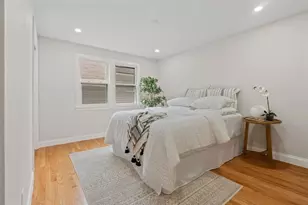 9-13 Sutherland Rd, Arlington, MA 02476 - Photo 18