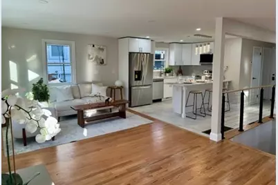 9-13 Sutherland Rd #1, Arlington, MA 02476 - Photo 2