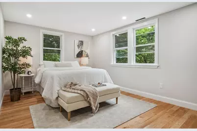 9-13 Sutherland Rd #1, Arlington, MA 02476 - Photo 14