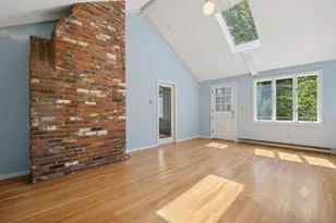 408 Whitney St, Northborough, MA 01532 - Photo 4