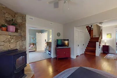 139 Main St, Shelburne, MA 01370 - Photo 10