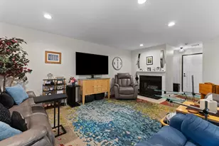 770 Salisbury St, Worcester, MA 01609 - Photo 8