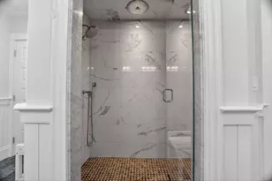 33 Linden St, Wellesley, MA 02482 - Photo 22