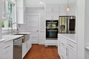 33 Linden St, Wellesley, MA 02482 - Photo 14