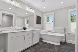 33 Linden St, Wellesley, MA 02482 - Photo 20