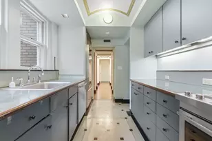 250 Beacon St, Boston, MA 02116 - Photo 18