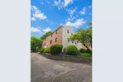 8 Jackson St #C1, Quincy, MA 02169 - Photo 2