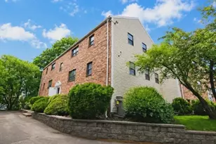 8 Jackson St, Quincy, MA 02169 - Photo 2