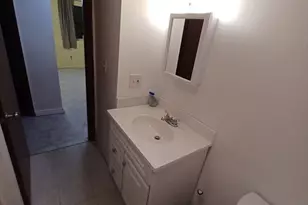 8 Jackson St, Quincy, MA 02169 - Photo 18