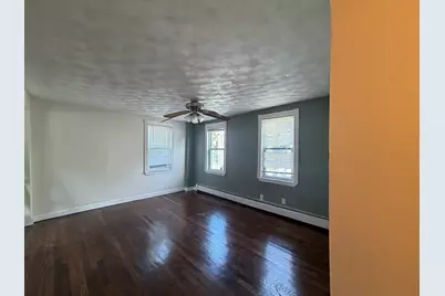 14 Amity St #1, Lynn, MA 01902 - Photo 2