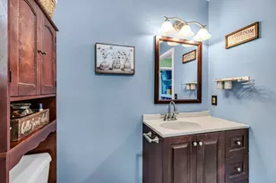 302 Middlefield Rd, Chester, MA 01011 - Photo 18