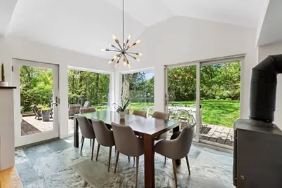 44 Windemere Road, Wellesley, MA 02482 - Photo 2