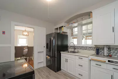 34 Preston St, Springfield, MA 01109 - Photo 10