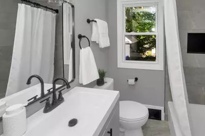 46 Knollwood St, Springfield, MA 01104 - Photo 22