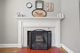 13 Douglas Ave, Beverly, MA 01915 - Photo 8