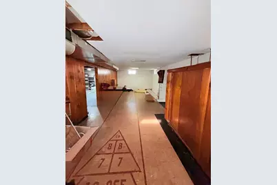 22 Felicia St, Springfield, MA 01104 - Photo 32