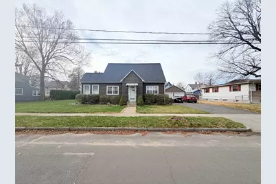 22 Felicia St, Springfield, MA 01104 - Photo 2