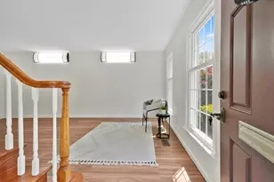 148 Jamestown Dr, Springfield, MA 01108 - Photo 2