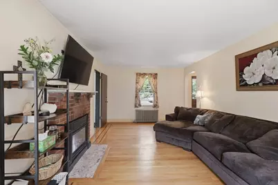 1 Valley View Rd, Wayland, MA 01778 - Photo 18