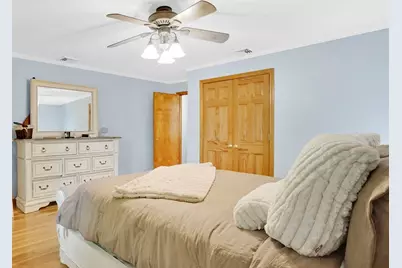 57 Tavistock St, Springfield, MA 01119 - Photo 10