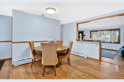 57 Tavistock St, Springfield, MA 01119 - Photo 8