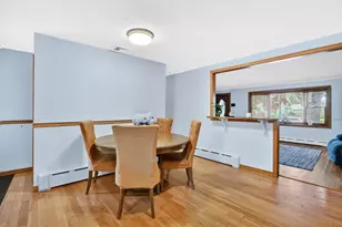 57 Tavistock St, Springfield, MA 01119 - Photo 8