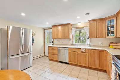 50 1st St, Webster, MA 01570 - Photo 12