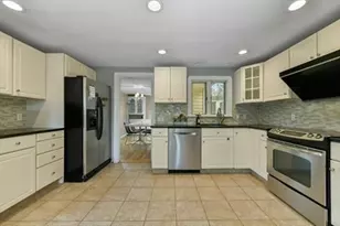 59 Park St, Melrose, MA 02176 - Photo 2