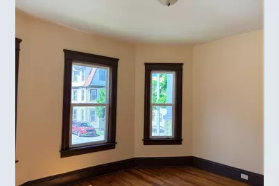 8 Euclid Ave #1, Worcester, MA 01610 - Photo 4