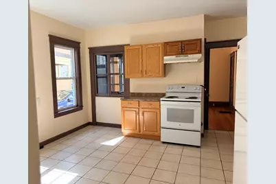 8 Euclid Ave #1, Worcester, MA 01610 - Photo 8