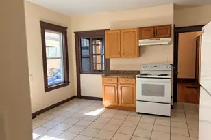 8 Euclid Ave, Worcester, MA 01610 - Photo 8