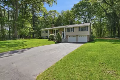 22 Longmeadow Dr, Canton, MA 02021 - Photo 40