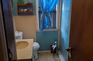 141 Shawmut St, Springfield, MA 01108 - Photo 8