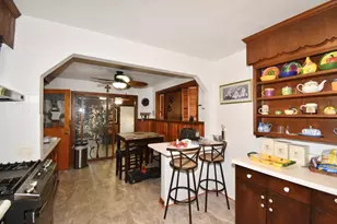 181 Merrimac Ave, Springfield, MA 01104 - Photo 10
