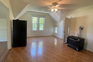 709 Maple St, Fall River, MA 02720 - Photo 4
