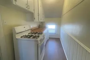 709 Maple St, Fall River, MA 02720 - Photo 8