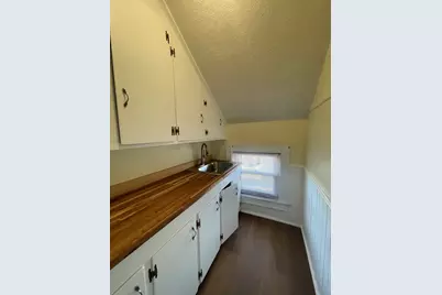 709 Maple Street #3, Fall River, MA 02720 - Photo 6