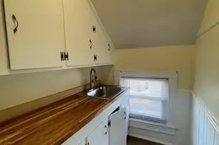 709 Maple St, Fall River, MA 02720 - Photo 6