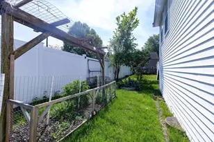 124 Gainsville Rd, Dedham, MA 02026 - Photo 26