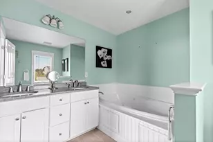 2 Beach Plum Ln, Bourne, MA 02532 - Photo 16