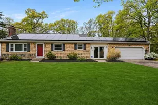 3 Willett Dr, Attleboro, MA 02703 - Photo 1