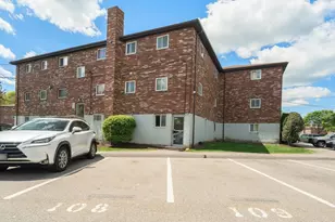 24 Westgate Rd, Boston, MA 02132 - Photo 18
