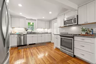 85 Mineral St, Reading, MA 01867 - Photo 16