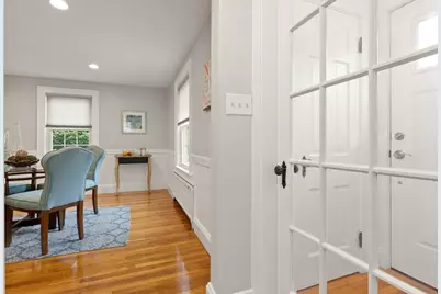 85 Mineral Street, Reading, MA 01867 - Photo 6