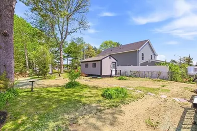 64 Rosepoint Ave, Wareham, MA 02576 - Photo 10